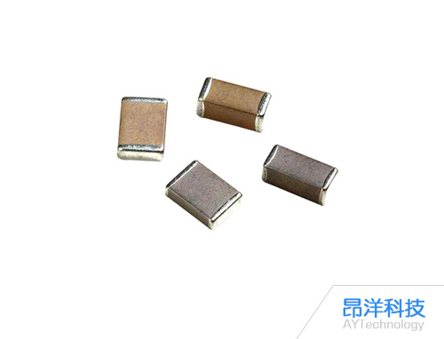 風華經常利用貼片電容1pF~22uF,25V,50V,100V概覽先容